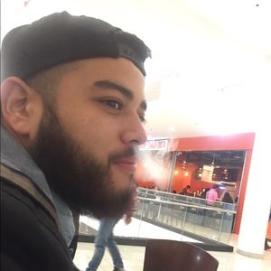 Meet your Posher, Jeffrey